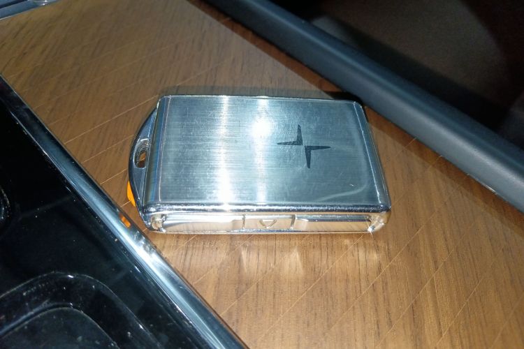 沃尔沃XC90 2022款 B6 智逸豪华版 7座中控内饰11