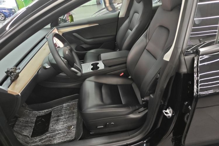 特斯拉 Model 3 2022款 后轮驱动版局部细节19