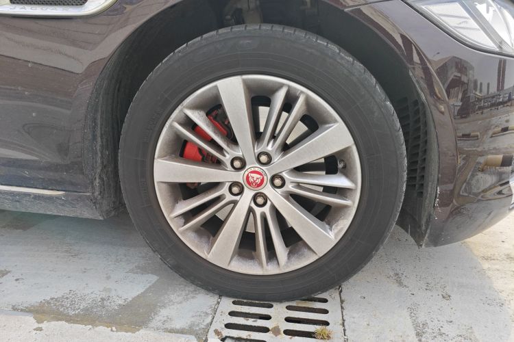 捷豹XFL 2017款 XFL 2.0T 240PS 豪华版车身外观6007