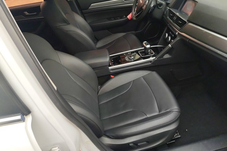 哈弗H6 2018款 蓝标 运动版 1.5T 自动两驱尊贵型局部细节41