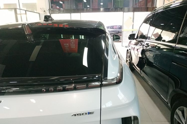 凯迪拉克 IQ锐歌 2022款 后驱长续航豪华版车身外观9