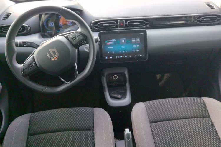 零跑汽车 零跑T03 2020款 400标准版中控内饰7002