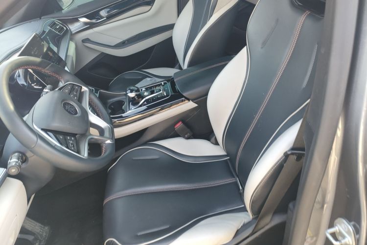 比亚迪 秦PLUS 2021款 EV 500KM 豪华型中控内饰19