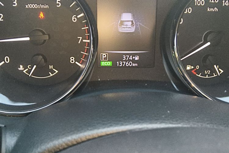 日产 奇骏 2019款 2.0L CVT舒适版 2WD中控内饰15