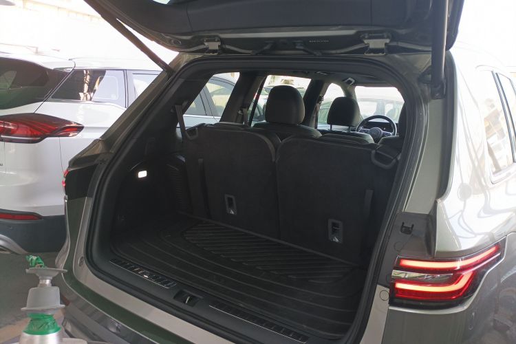 理想汽车 理想ONE 2020款 增程6座版局部细节23