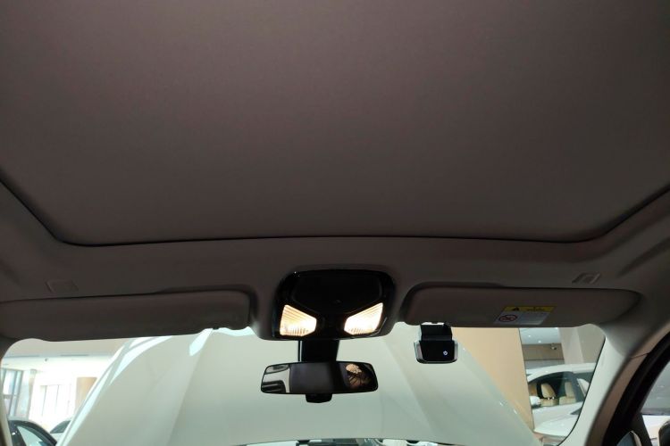 宝马X4 2021款 xDrive 25i M运动套装中控内饰22