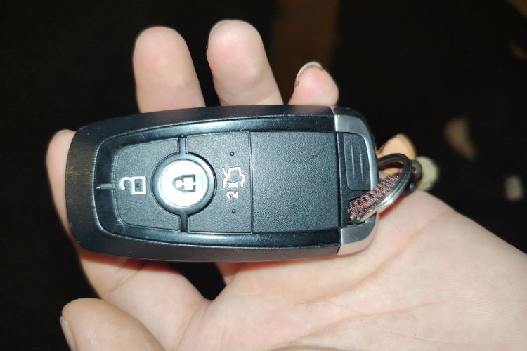 福特 福克斯 2022款 两厢 EcoBoost 180 自动竞速版中控内饰11