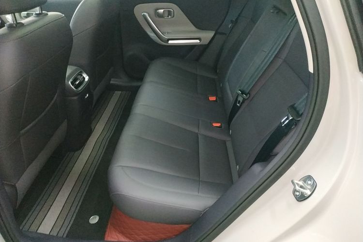 零跑汽车 零跑B01 2025款 650激光雷达版中控内饰21