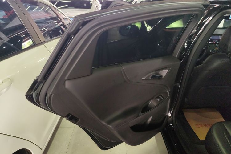 雪佛兰 迈锐宝XL 2019款 535T CVT锐联版中控内饰7008