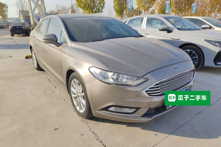 福特 蒙迪欧 2017款 EcoBoost 180 时尚型车身外观3