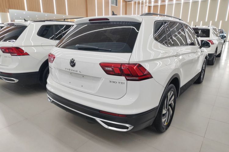 大众 途观L 2022款 330TSI 自动两驱舒享版车身外观7