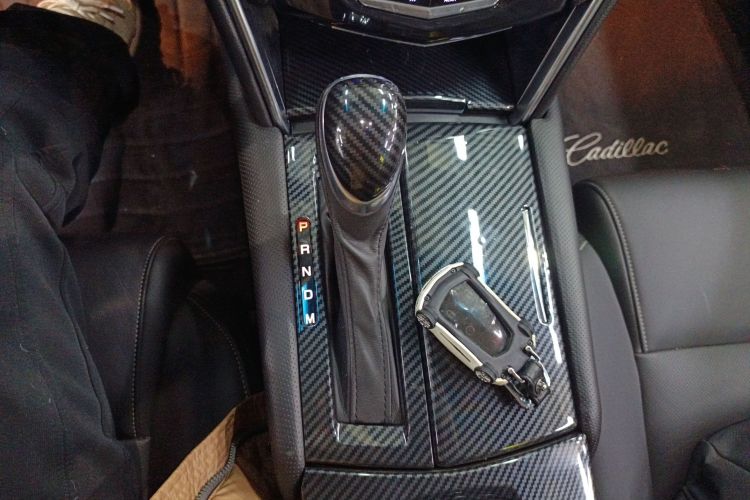 凯迪拉克XTS 2018款 28T 精英型局部细节18