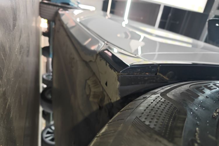 宝马iX1 2023款 eDrive25L X设计套装局部细节9001