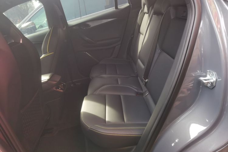 领克06 2023款 Remix 1.5T 劲Halo中控内饰7004