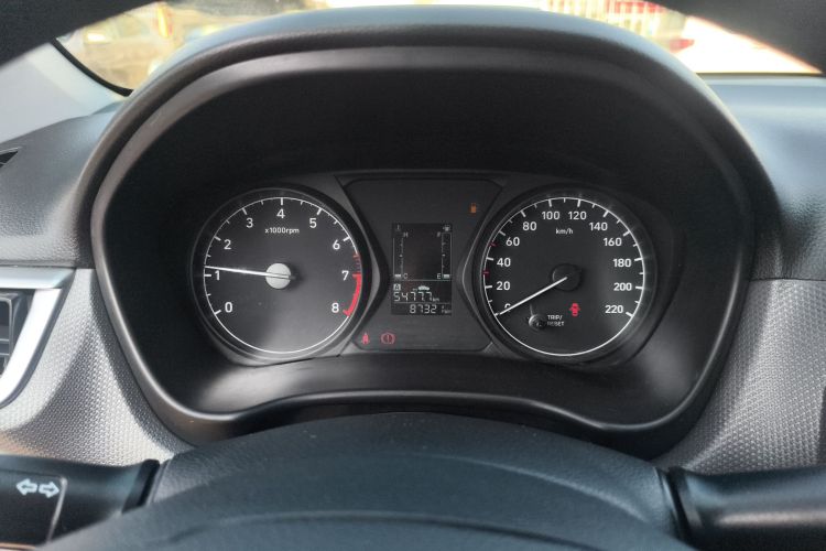 现代 瑞纳 2017款 1.4L 手动焕新版 国VI中控内饰14