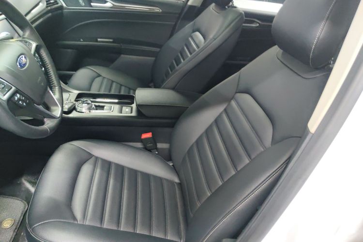 福特 蒙迪欧新能源 2018款 2.0 PHEV 智控时尚型 国VI局部细节19