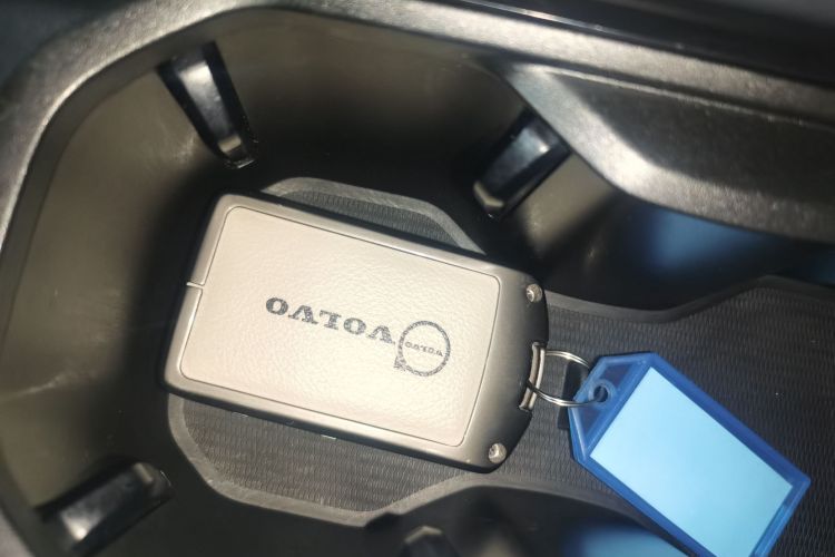 沃尔沃XC90 2021款 B6 智雅豪华版 7座中控内饰11