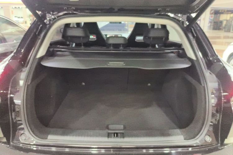 哪吒汽车 哪吒U 2021款 Pro 500 环球版机舱底盘23