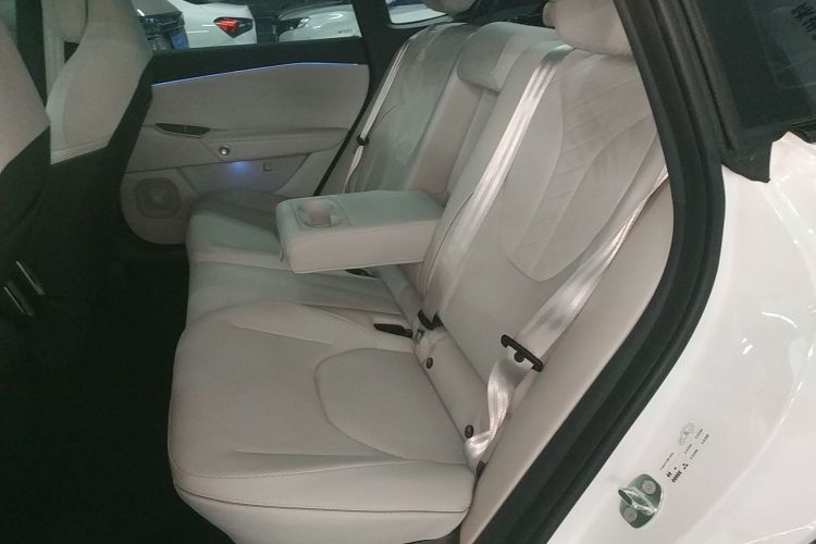 ARCFOX极狐 极狐 阿尔法S5 2024款 560MAX 185kW中控内饰7004