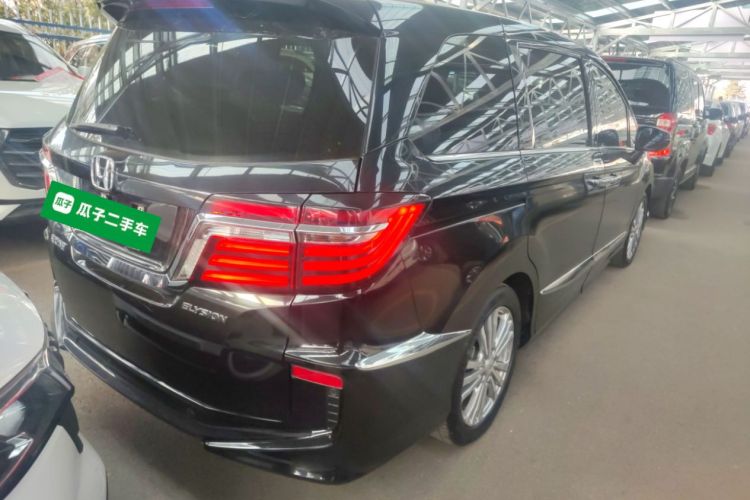 本田 艾力绅 2016款 2.4L 至尊版车身外观7