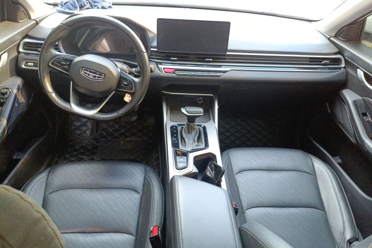 吉利汽车 帝豪 2022款 第4代 1.5L CVT尊贵型中控内饰12