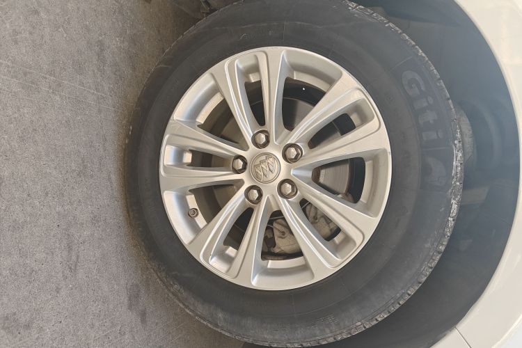 别克 英朗 2017款 15N 手动进取型车身外观10