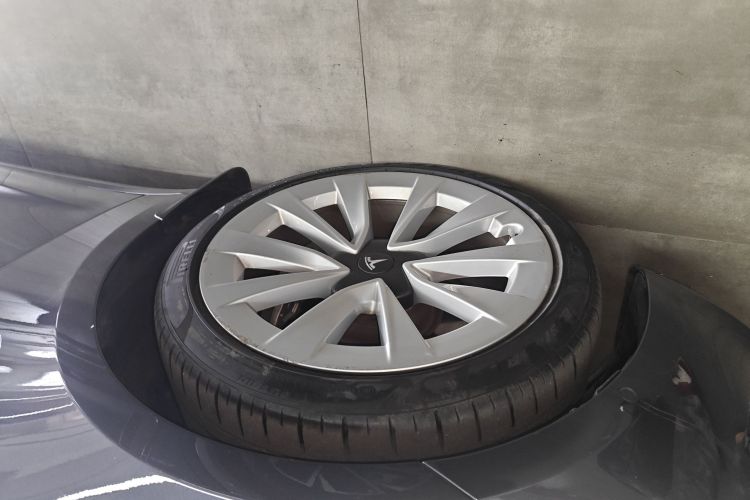 特斯拉 Model 3 2021款 改款 标准续航后驱升级版 3D1车身外观6007