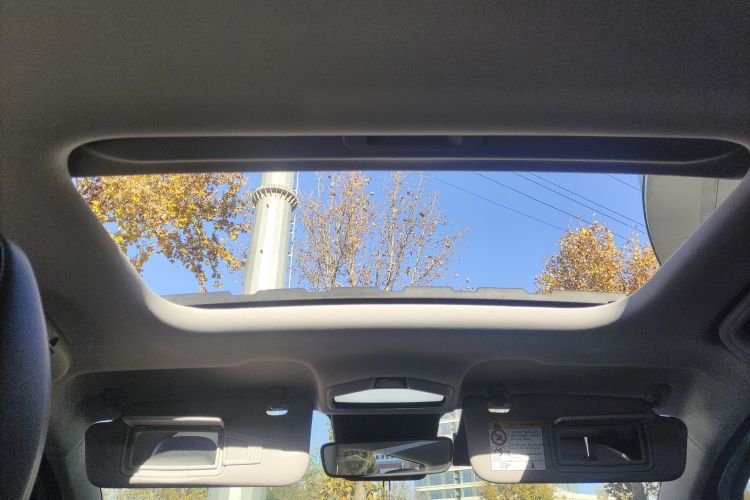 吉利几何E萤火虫 2022款 401KM 霹雳虎 4座局部细节22