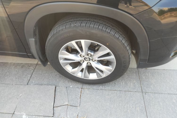 丰田 汉兰达 2018款 2.0T 两驱精英版 5座 国VI车身外观10