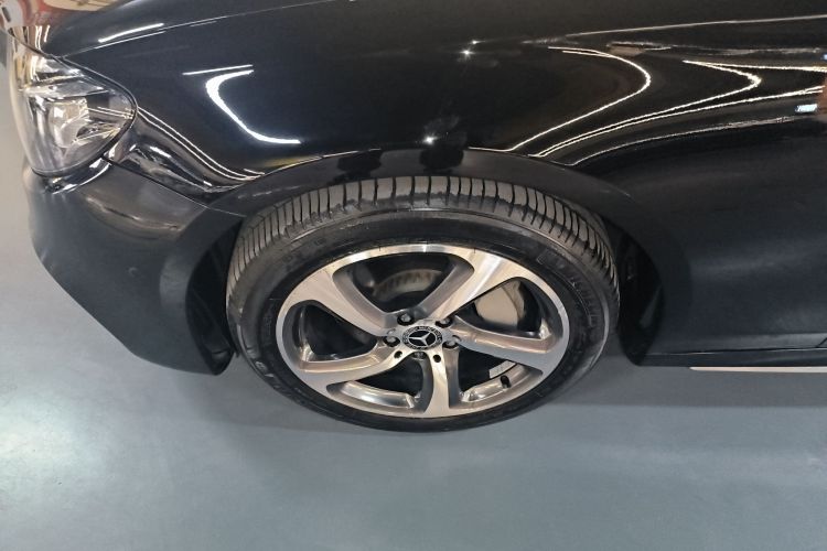 奔驰E级 2018款 E 300 L 运动豪华型车身外观6007