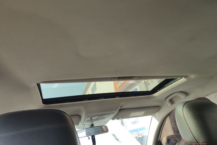 长安CS75 2016款 1.8T 自动精英型 国IV中控内饰22