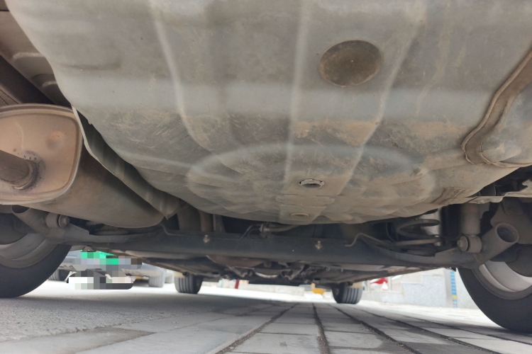 日产 轩逸 2022款 经典 1.6XE CVT舒适版局部细节9009