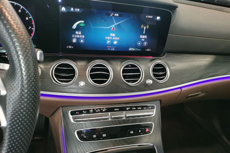 奔驰E级(进口) 2023款 改款 E 260 时尚型运动版局部细节16