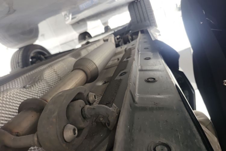 蓝电E5 PLUS 2025款 165km 长续航版PLUS 5座局部细节9001