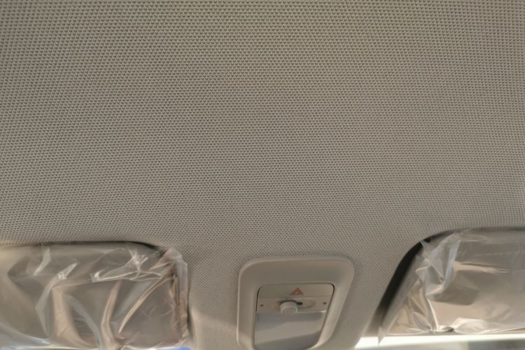 五菱汽车 宏光MINIEV 2025款 四门版 臻享+款中控内饰22