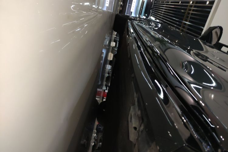 比亚迪 汉L 2025款 DM-p 四驱激光雷达旗舰型局部细节9002