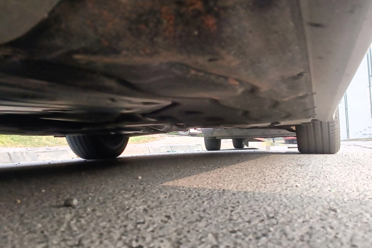 宝马5系 2024款 530Li 领先型 M运动套装局部细节9004