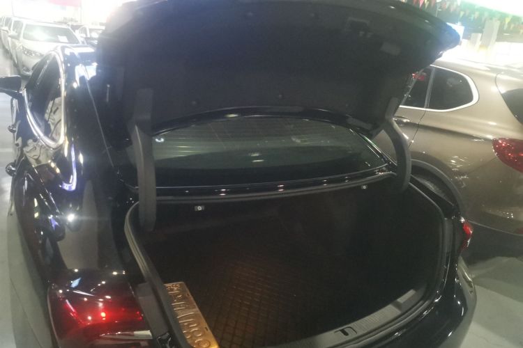 别克 君越 2022款 552T 豪华型局部细节23