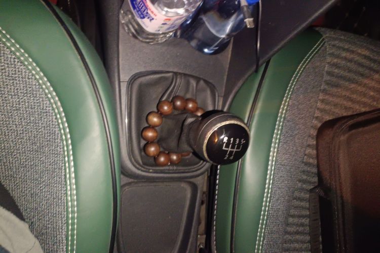 大众 Polo 2016款 1.4L 手动风尚型中控内饰18