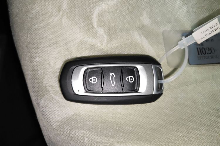 吉利银河 2024款 熊猫mini 200km 耐力熊中控内饰11