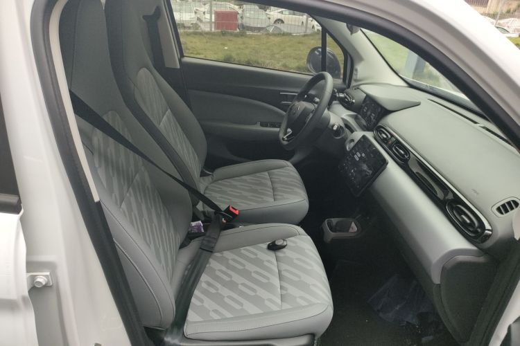 零跑汽车 零跑T03 2024款 403舒享版局部细节41