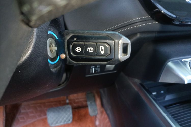 福特 领界 2019款 EcoBoost 145 CVT铂领型 国VI中控内饰7001