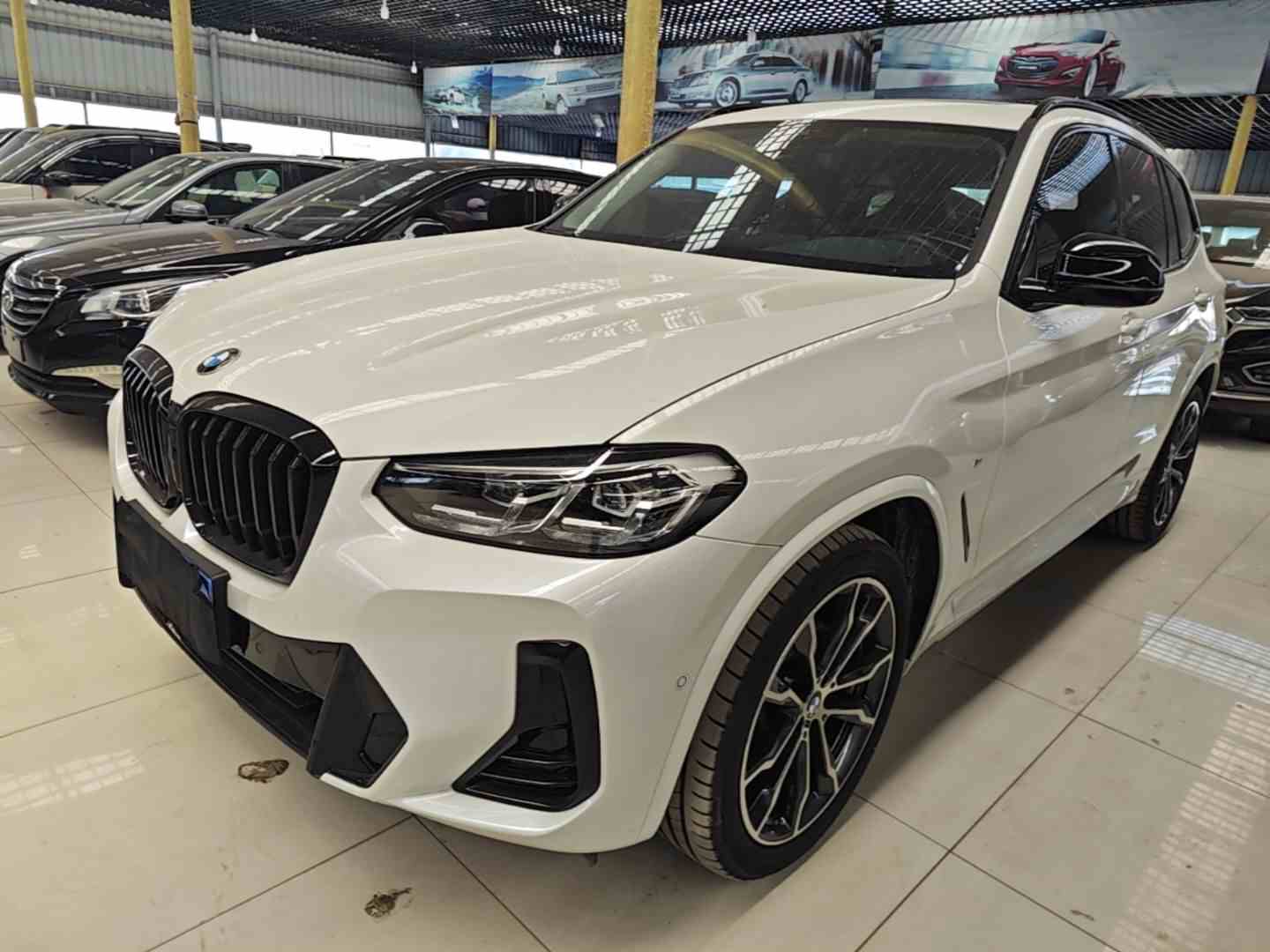 宝马X3 2023款 改款 xDrive30i 领先型 M曜夜套装(2)