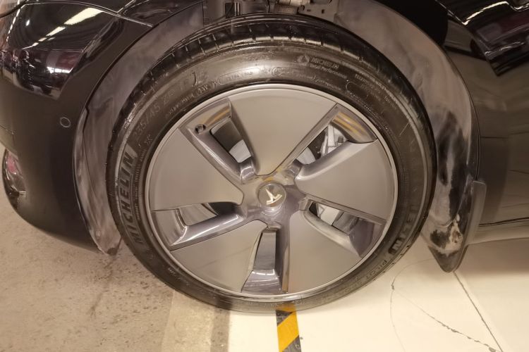 特斯拉 Model 3 2022款 后轮驱动版车身外观6001