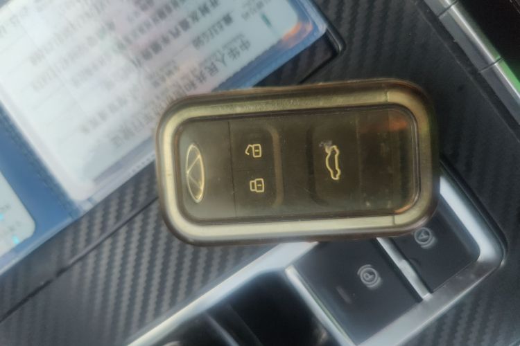 奇瑞 瑞虎8 2019款 1.6TGDI 自动精英型中控内饰11