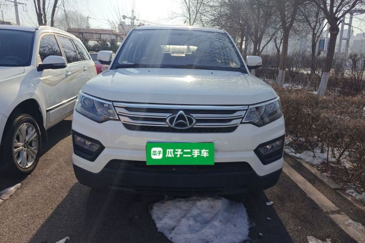 长安欧尚CX70 2016款 1.6L 手动豪华型车身外观2