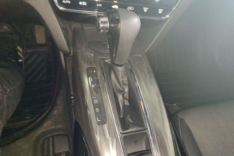 本田XR-V 2021款 220TURBO CVT豪华版中控内饰18