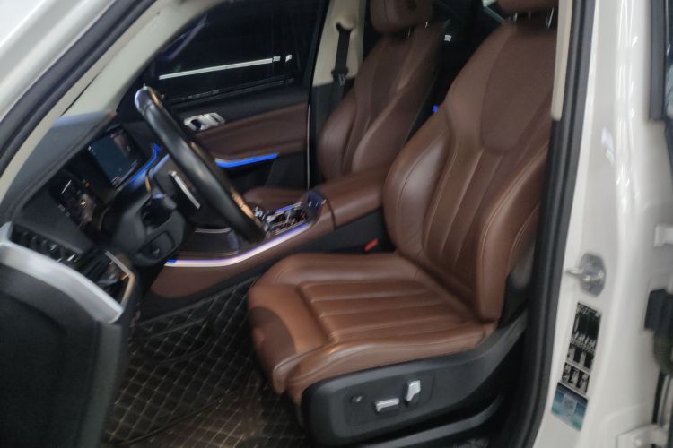 宝马X5(进口) 2019款 xDrive30i M运动套装中控内饰19