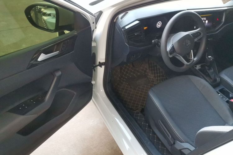 大众 朗逸 2025款 新锐 1.5L 出众新逸版中控内饰7003