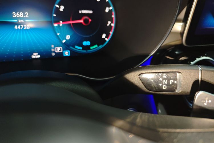 奔驰C级 2021款 C 260 星耀臻藏版中控内饰18